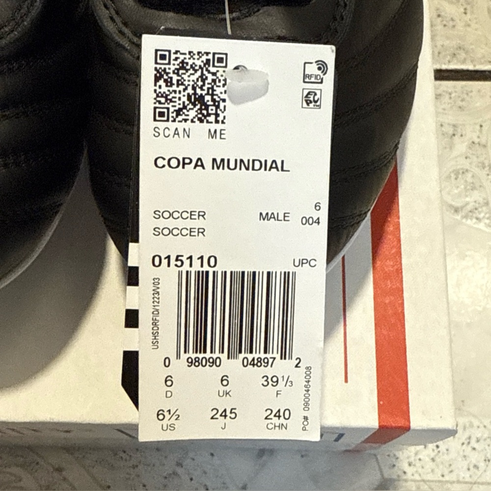 New Adidas Copa Mundial Leather Soccer Cleats Black White Men’s Sizes 015110 - Picture 3 of 14